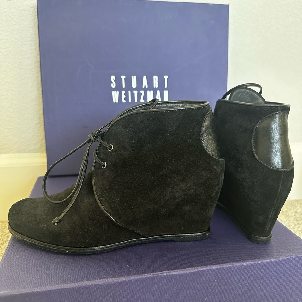 Stuart Weitzman Black Suede Wedge Booties sz 5